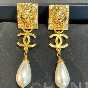 CHANEL Gold Lion Motif Earrings with Pearl Drop